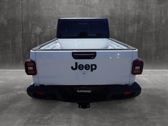 2024 Jeep Gladiator Sport S photo 4