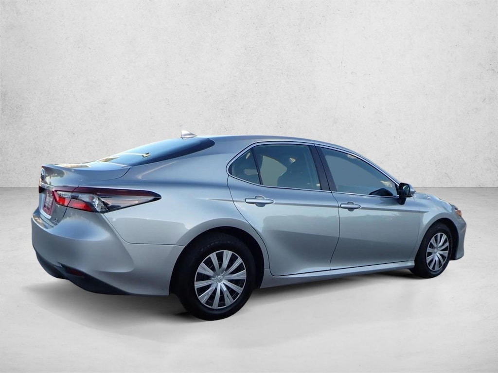 Used 2023 Toyota Camry Hybrid LE 4dr Car