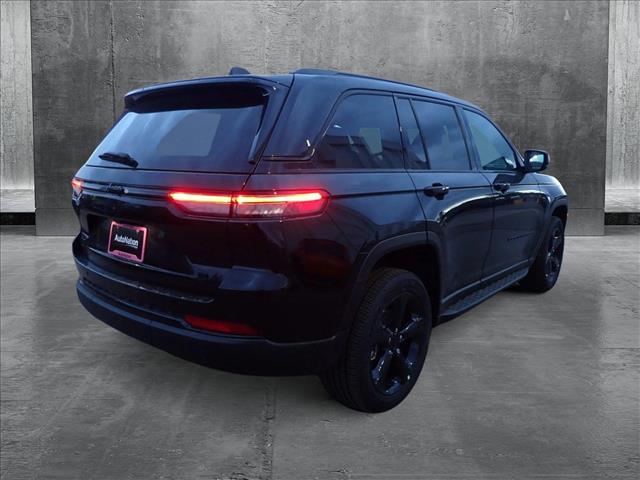 2025 Jeep Grand Cherokee Altitude X photo 4