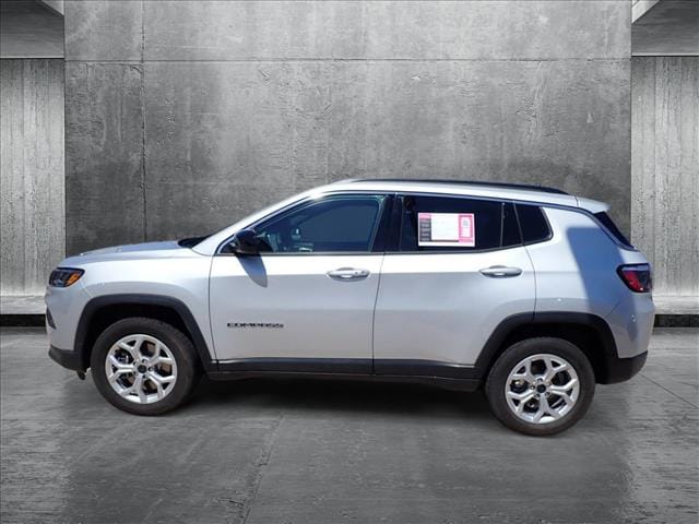 Used 2025 Jeep Compass Latitude with VIN 3C4NJDBN4ST527046 for sale in Englewood, CO