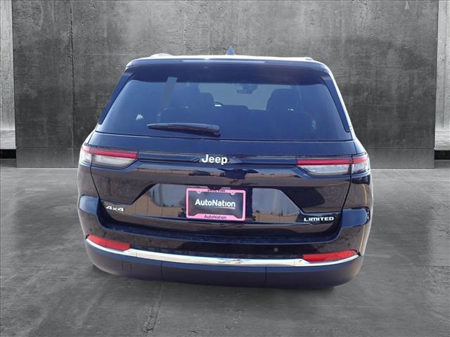 2025 Jeep Grand Cherokee Limited photo 3