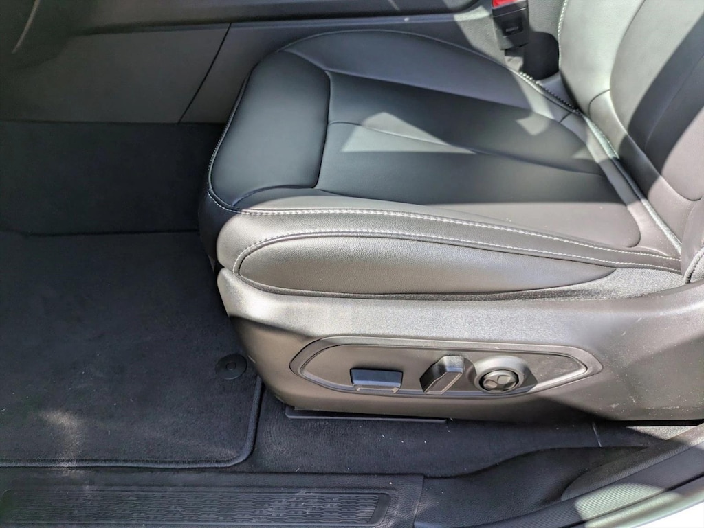 New 2025 Jeep Grand Cherokee Limited SUV