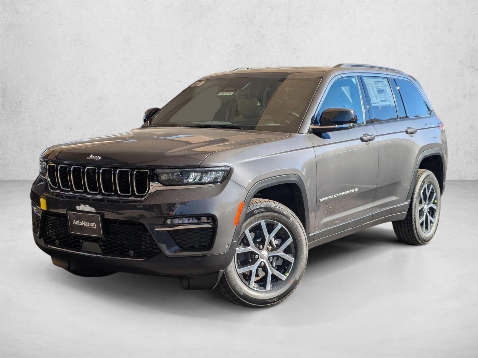 2025 Jeep Grand Cherokee Limited's photo