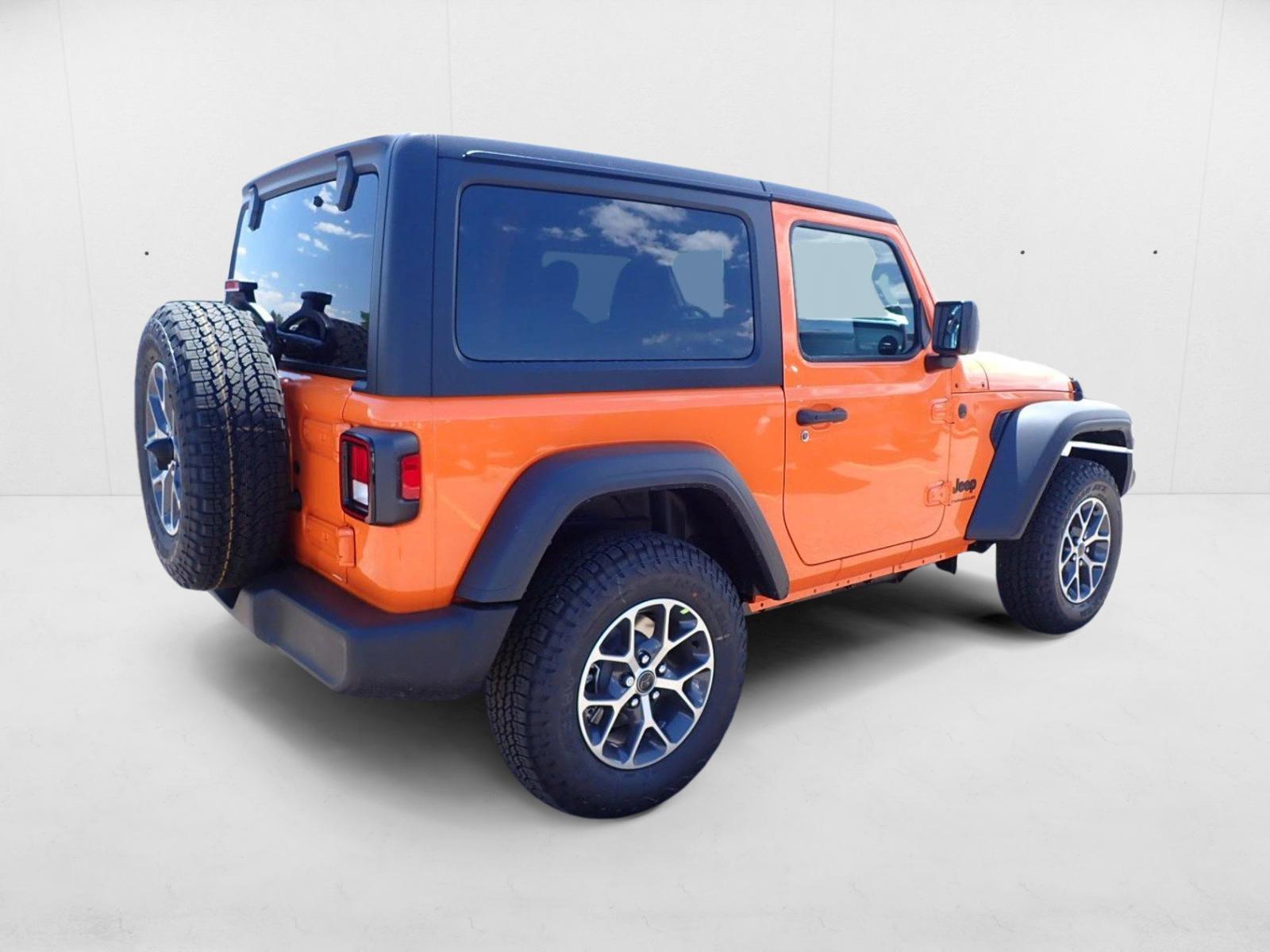 2025 Jeep Wrangler Sport S photo 4