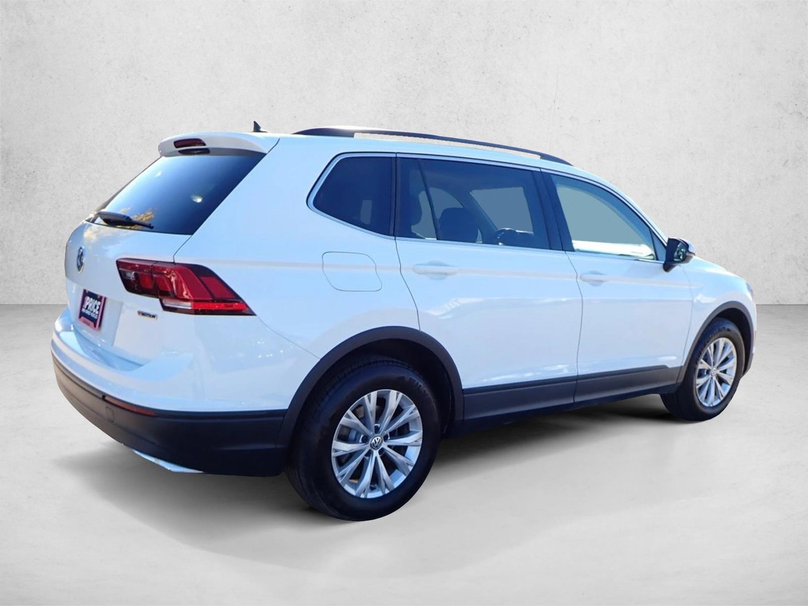 2019 Volkswagen Tiguan SE photo 3