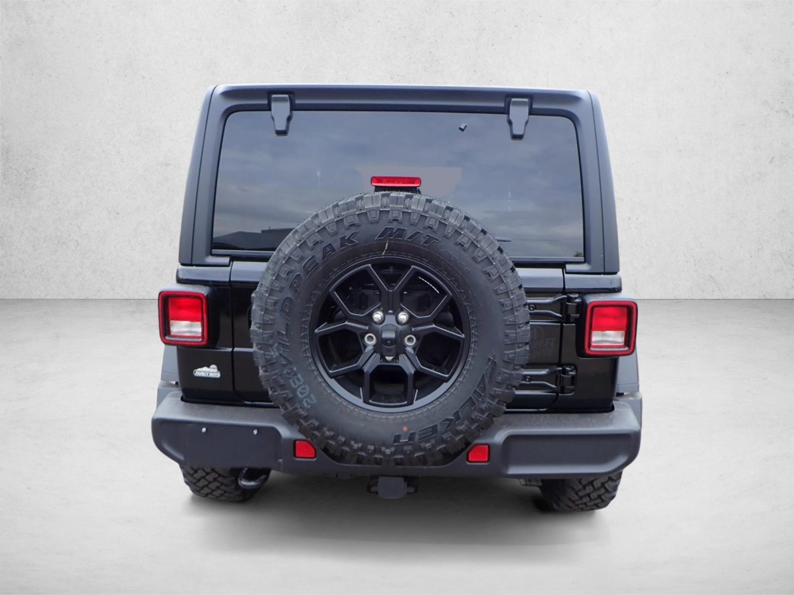 2025 Jeep Wrangler Willys photo 3