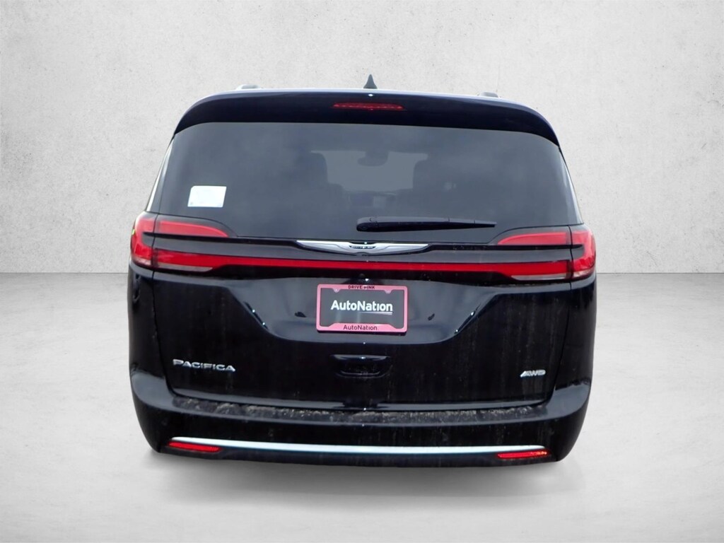 New 2026 Chrysler Pacifica Pinnacle Van Passenger Van