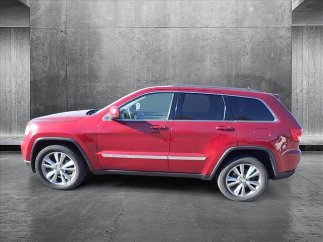 Used 2013 Jeep Grand Cherokee Laredo with VIN 1C4RJFAG6DC542128 for sale in Englewood, CO