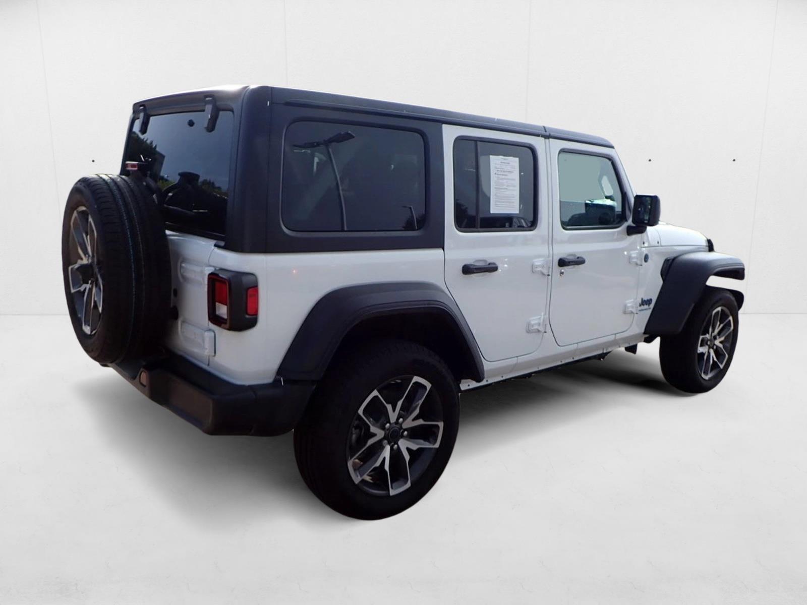 2025 Jeep Wrangler 4xe Sport S photo 4