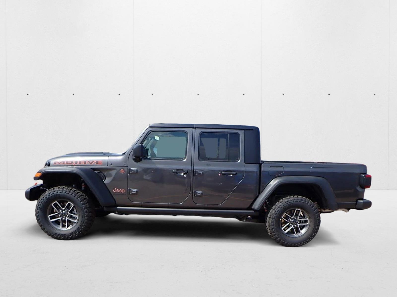 2025 Jeep Gladiator Mojave photo 2