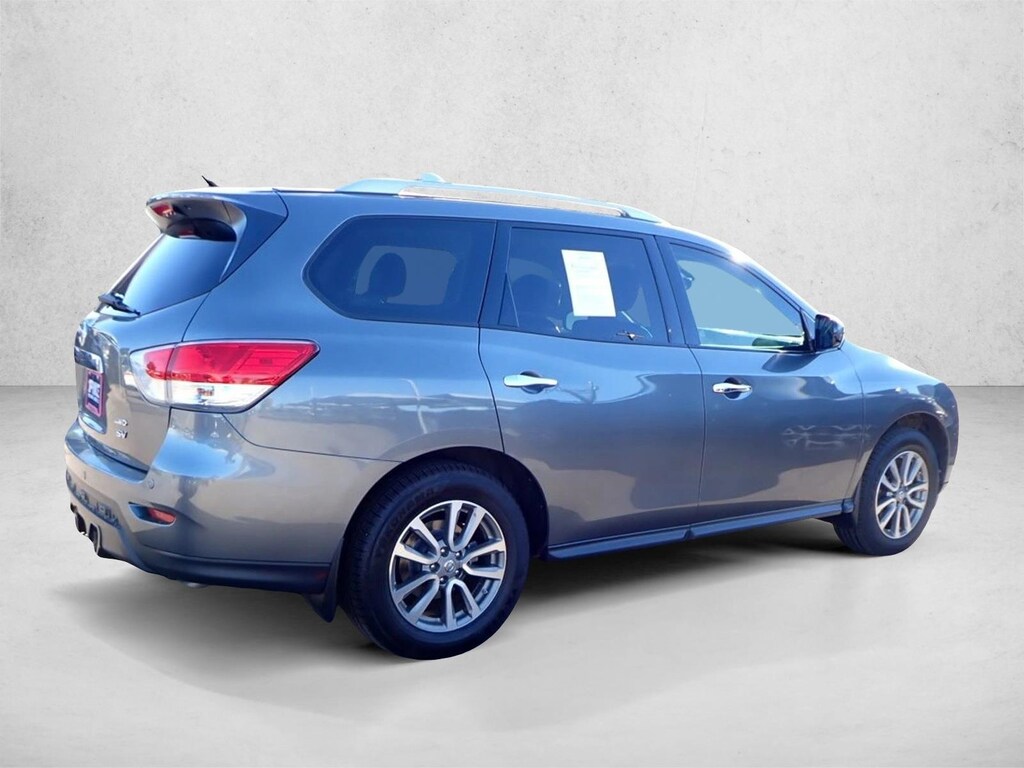 Used 2015 Nissan Pathfinder SV Sport Utility