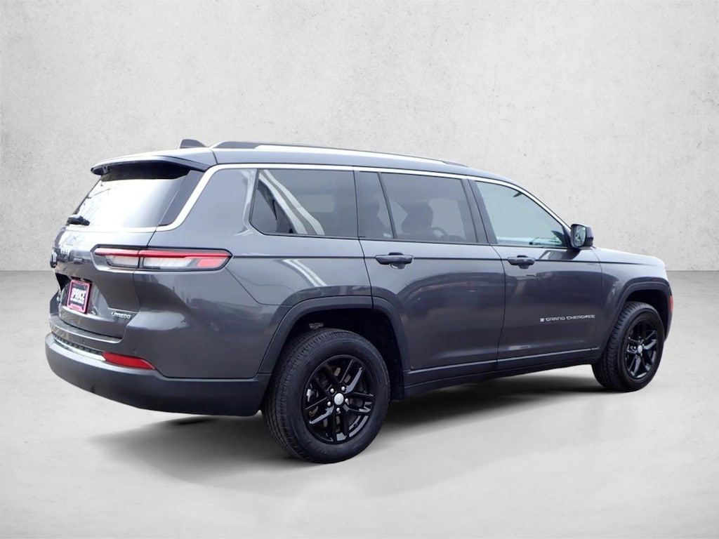 Used 2023 Jeep Grand Cherokee L Laredo Sport Utility
