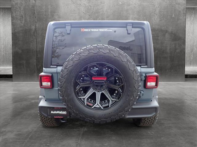 2024 Jeep Wrangler Willys photo 4