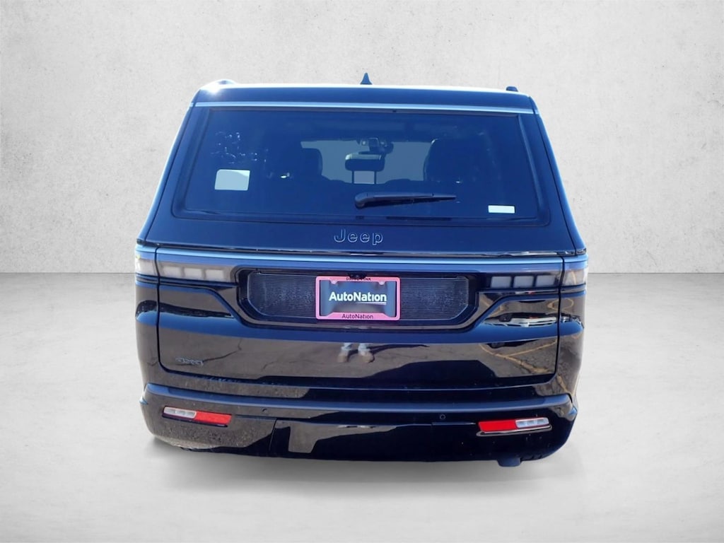 New 2026 Jeep Grand Wagoneer SUV