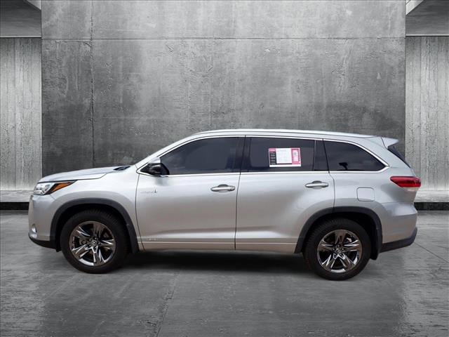 Used 2019 Toyota Highlander Limited Platinum with VIN 5TDDGRFH3KS060336 for sale in Englewood, CO