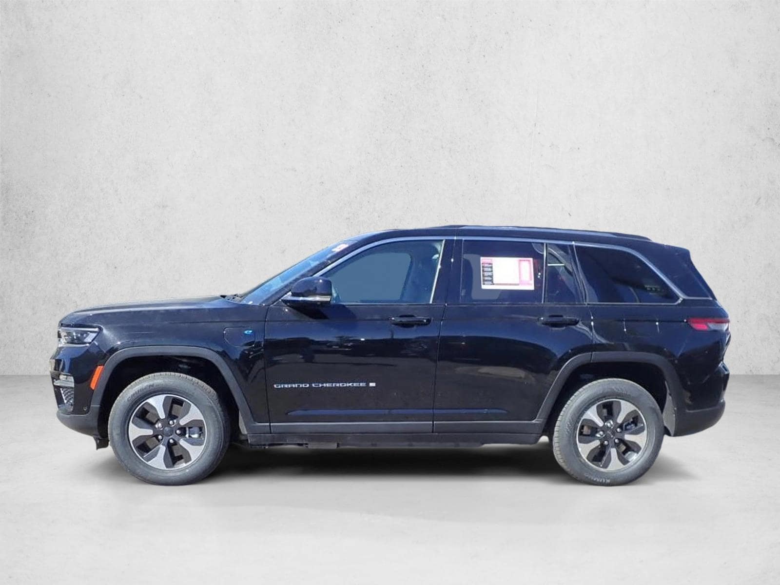 Used 2023 Jeep Grand Cherokee 4xe with VIN 1C4RJYB60P8769212 for sale in Englewood, CO