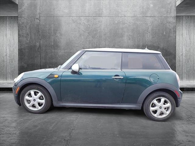 Used 2010 MINI Cooper Base with VIN WMWMF3C50ATZ61476 for sale in Englewood, CO