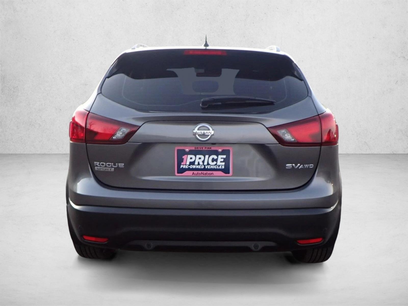 2019 Nissan Rogue Sport SV photo 3