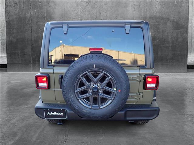 2025 Jeep Wrangler Sport S photo 4