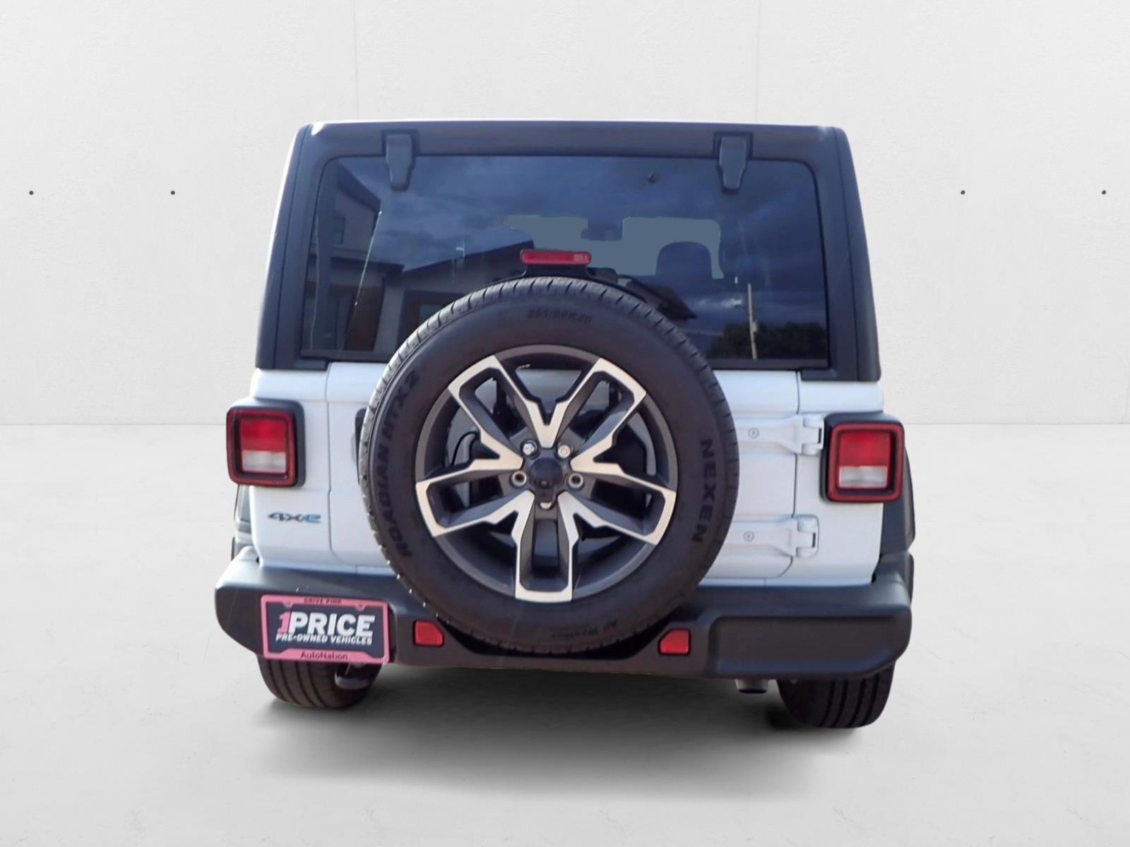 2025 Jeep Wrangler 4xe Sport S photo 3