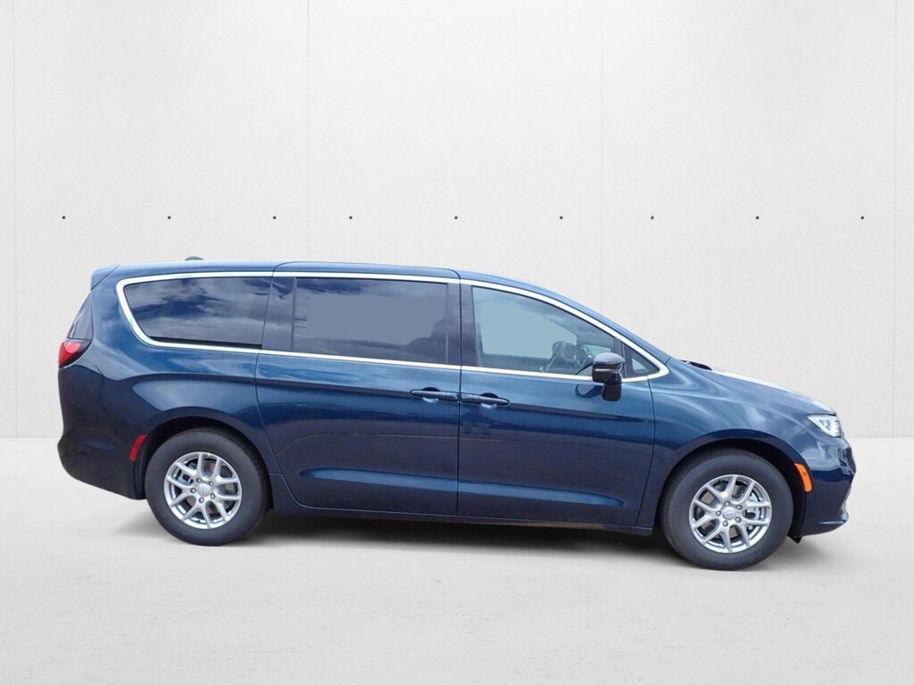 New 2025 Chrysler Pacifica Select Van Passenger Van