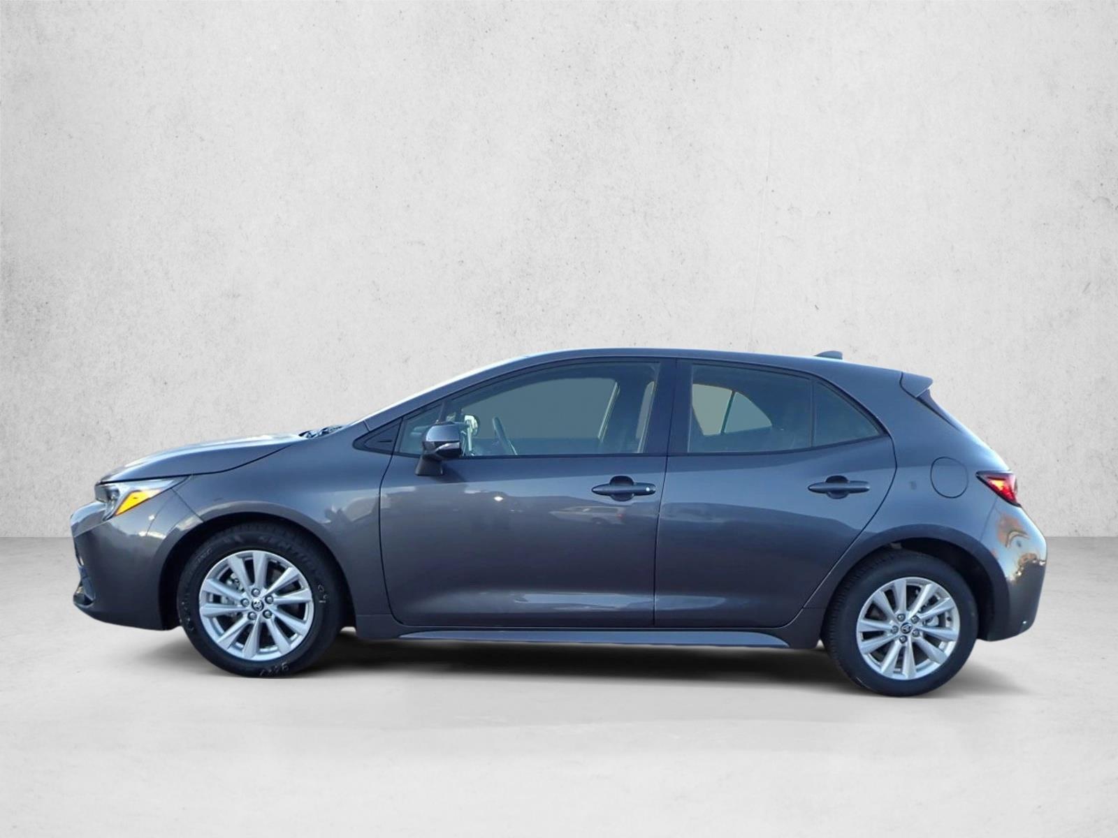 2024 Toyota Corolla SE photo 2