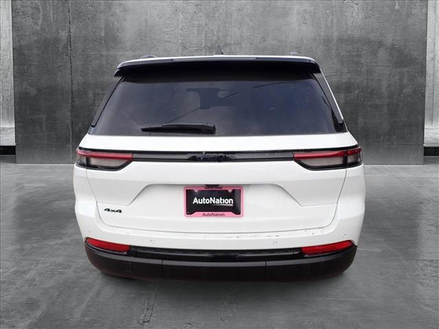 2025 Jeep Grand Cherokee Altitude X photo 4