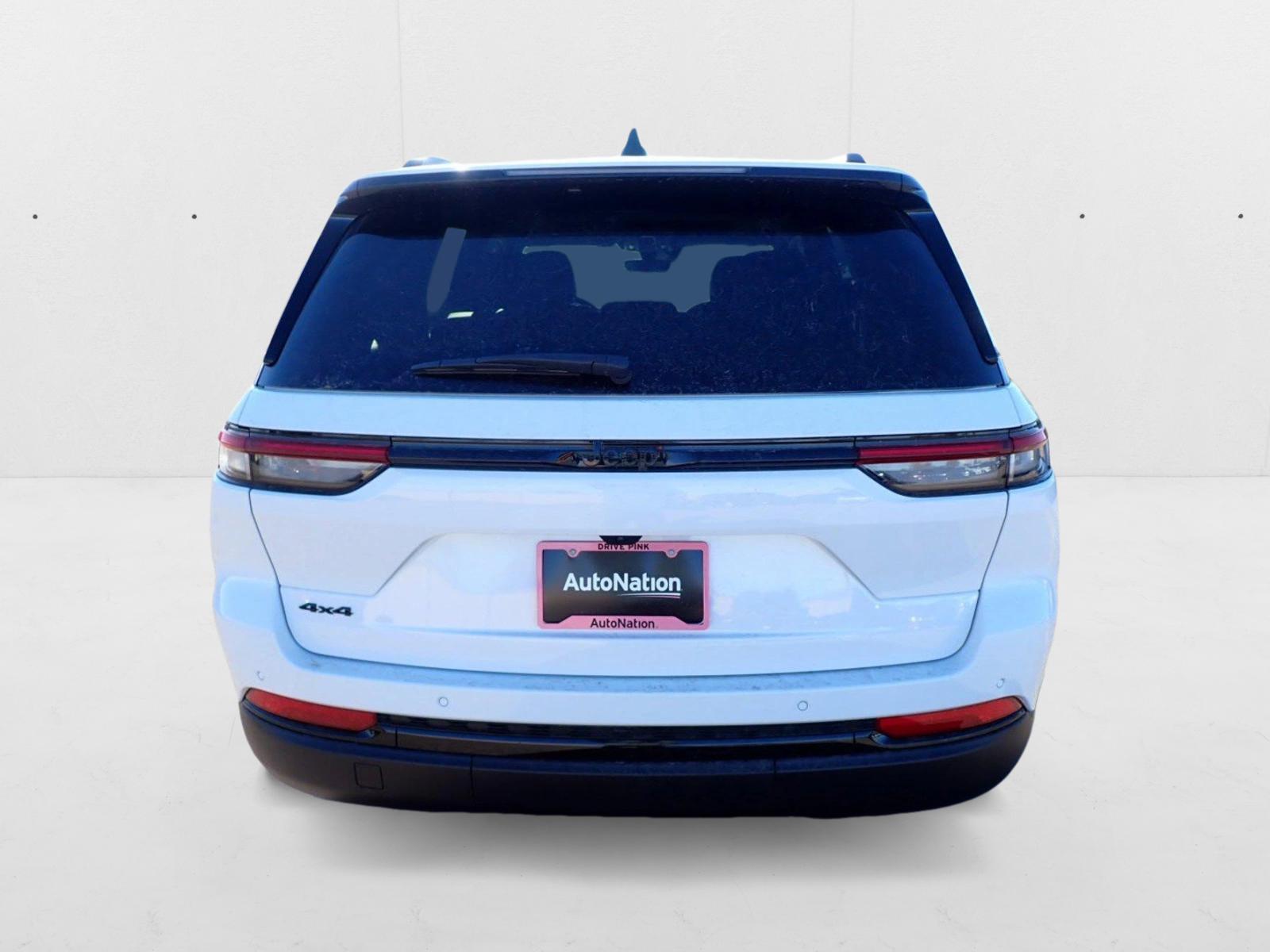 2025 Jeep Grand Cherokee Altitude X photo 2