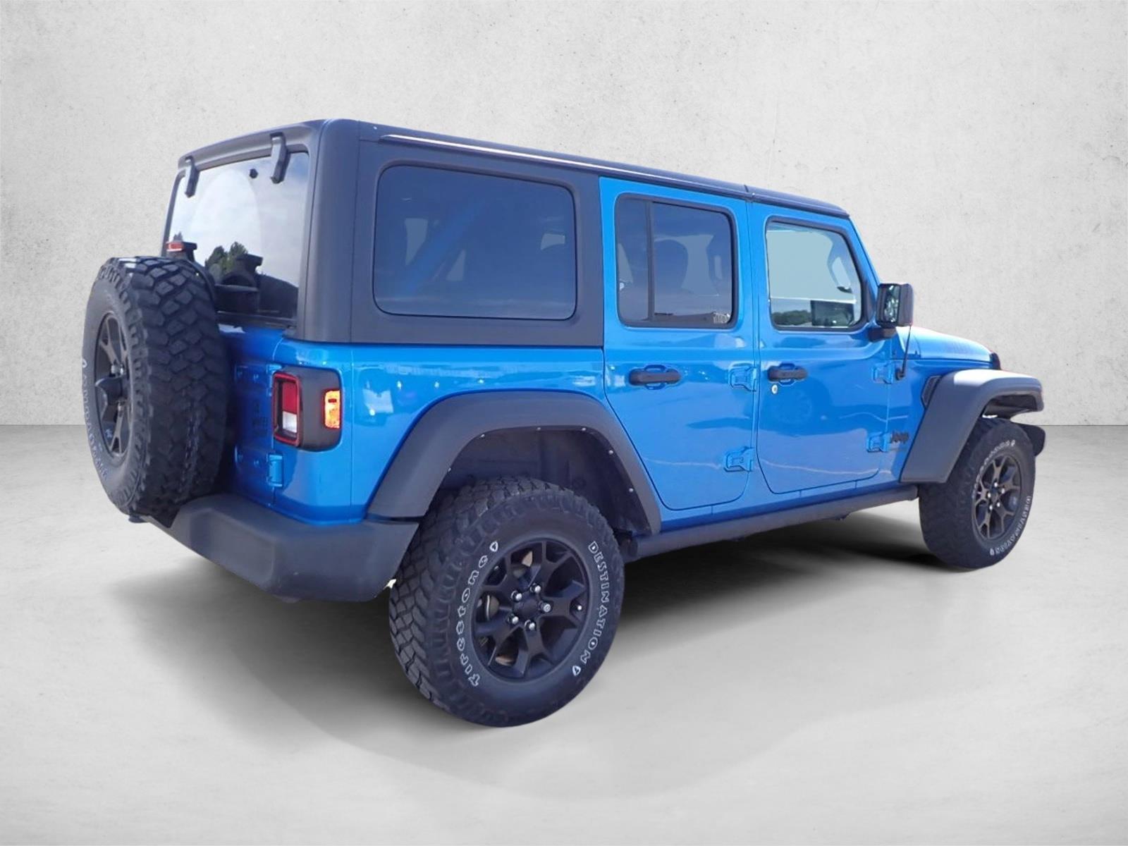 2022 Jeep Wrangler Unlimited Willys photo 3