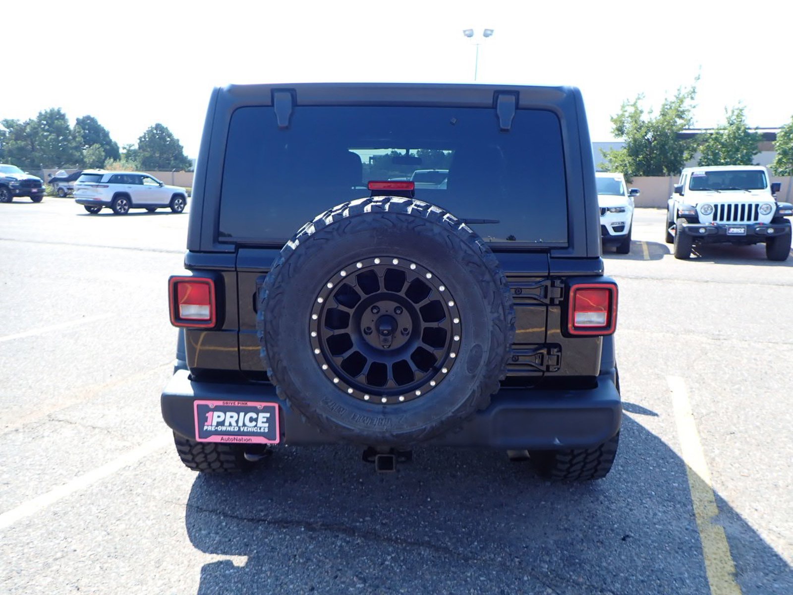 2019 Jeep Wrangler Sport S photo 3