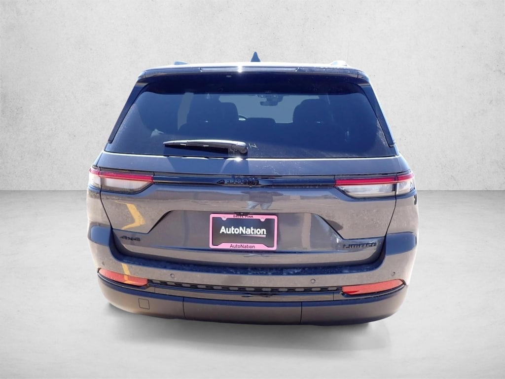 New 2025 Jeep Grand Cherokee Limited SUV