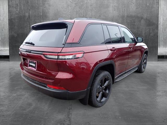2025 Jeep Grand Cherokee Altitude X photo 4