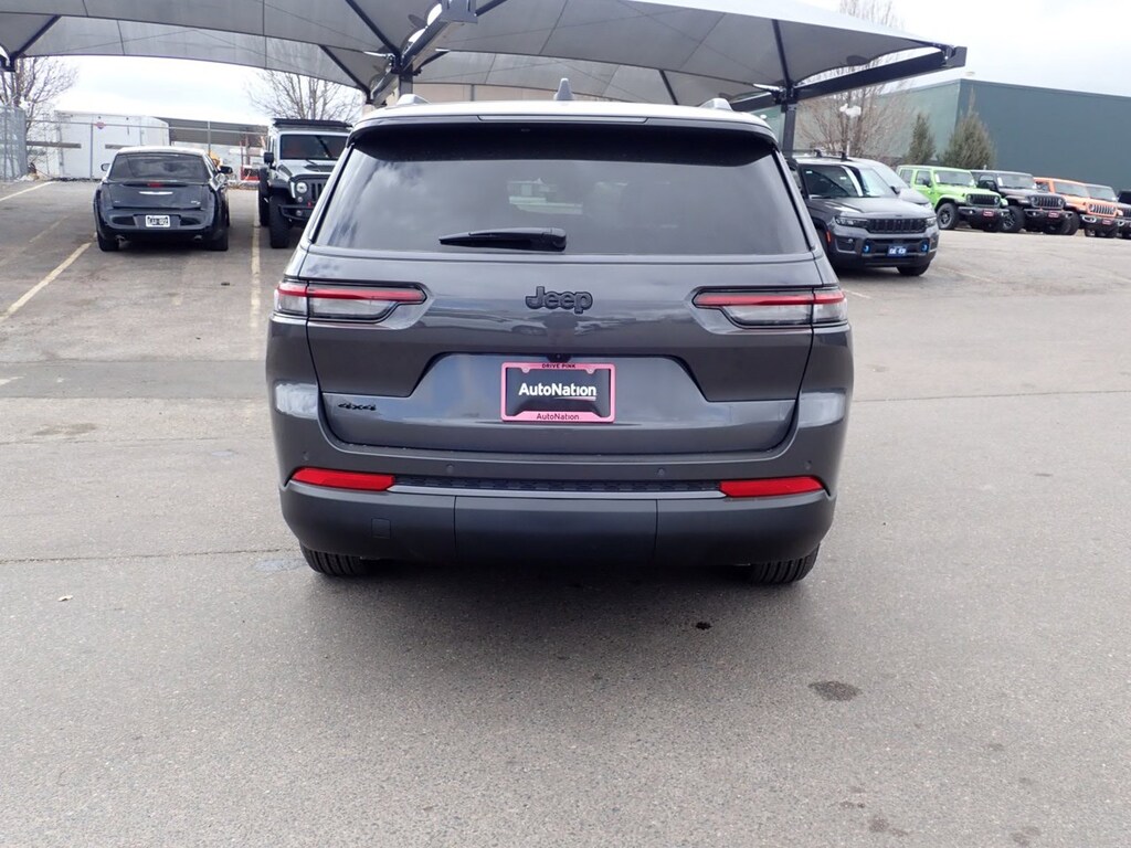 New 2026 Jeep Grand Cherokee Laredo Altitude SUV