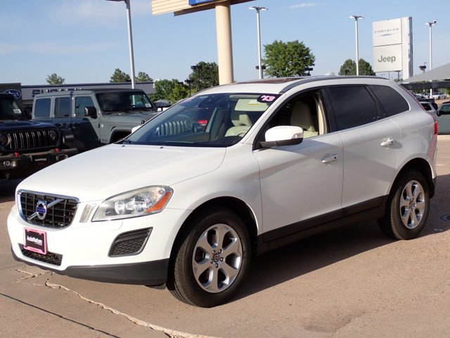 Used 2013 Volvo XC60 3.2 Premier with VIN YV4952DLXD2417660 for sale in Englewood, CO