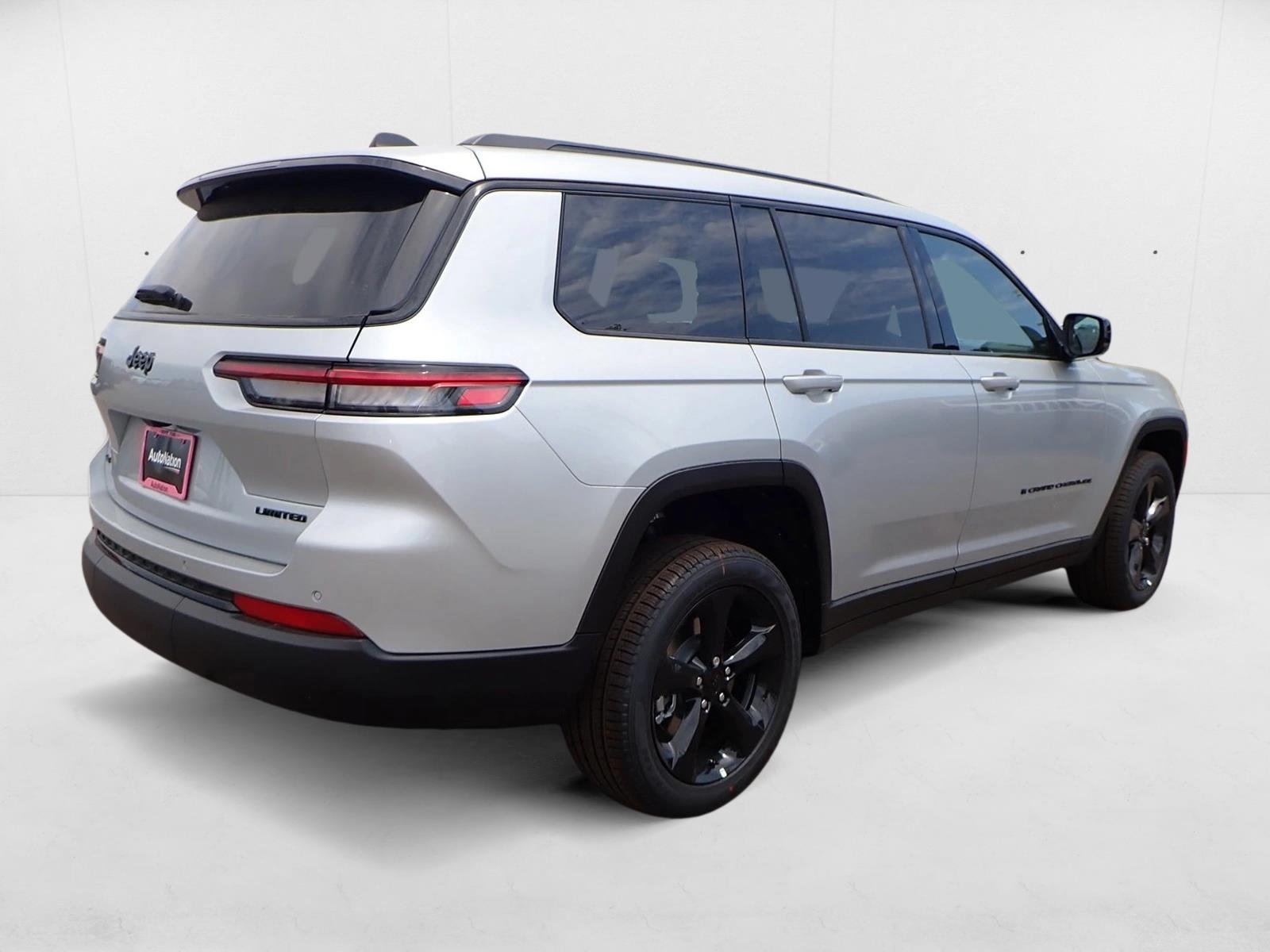 2025 Jeep Grand Cherokee Limited photo 4