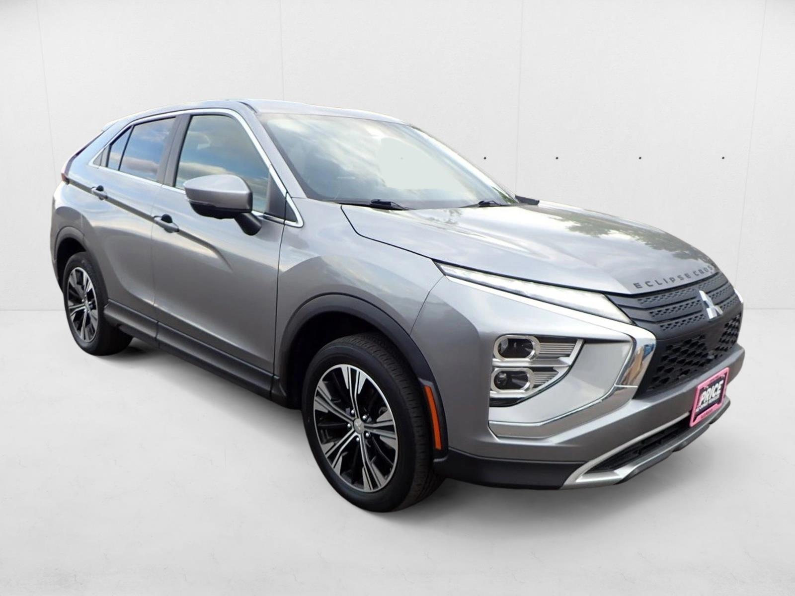 2022 Mitsubishi Eclipse Cross SEL photo 3