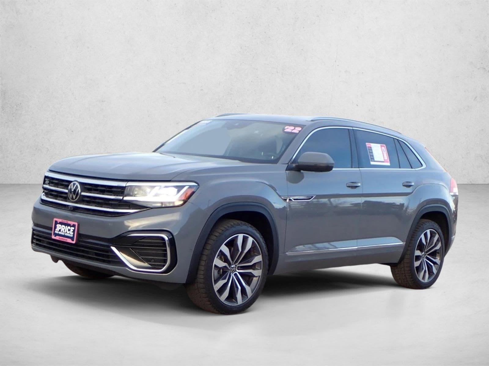 2022 Volkswagen Atlas Cross Sport SEL Premium R-Line's photo