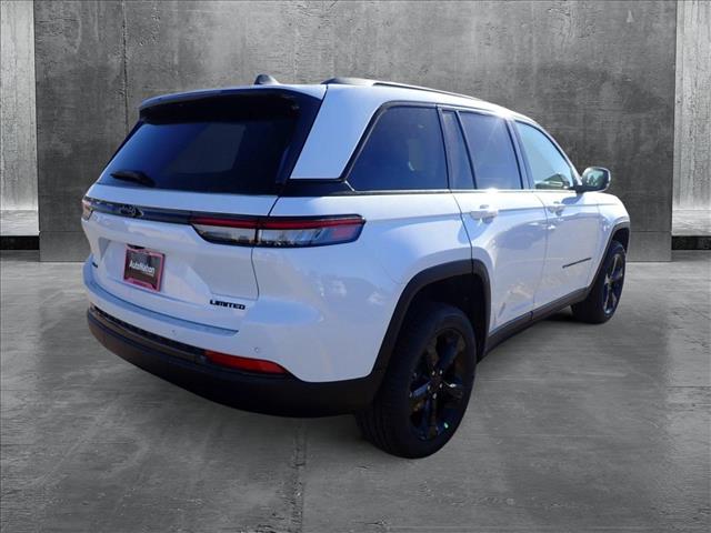 2025 Jeep Grand Cherokee Limited photo 4