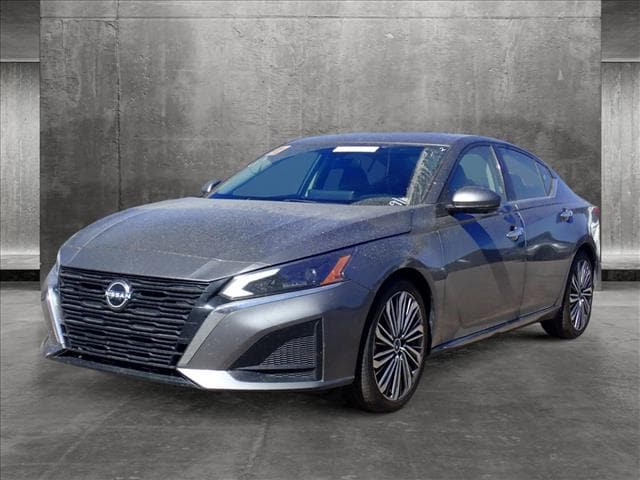 Used 2023 Nissan Altima SL with VIN 1N4BL4EVXPN340951 for sale in Englewood, CO