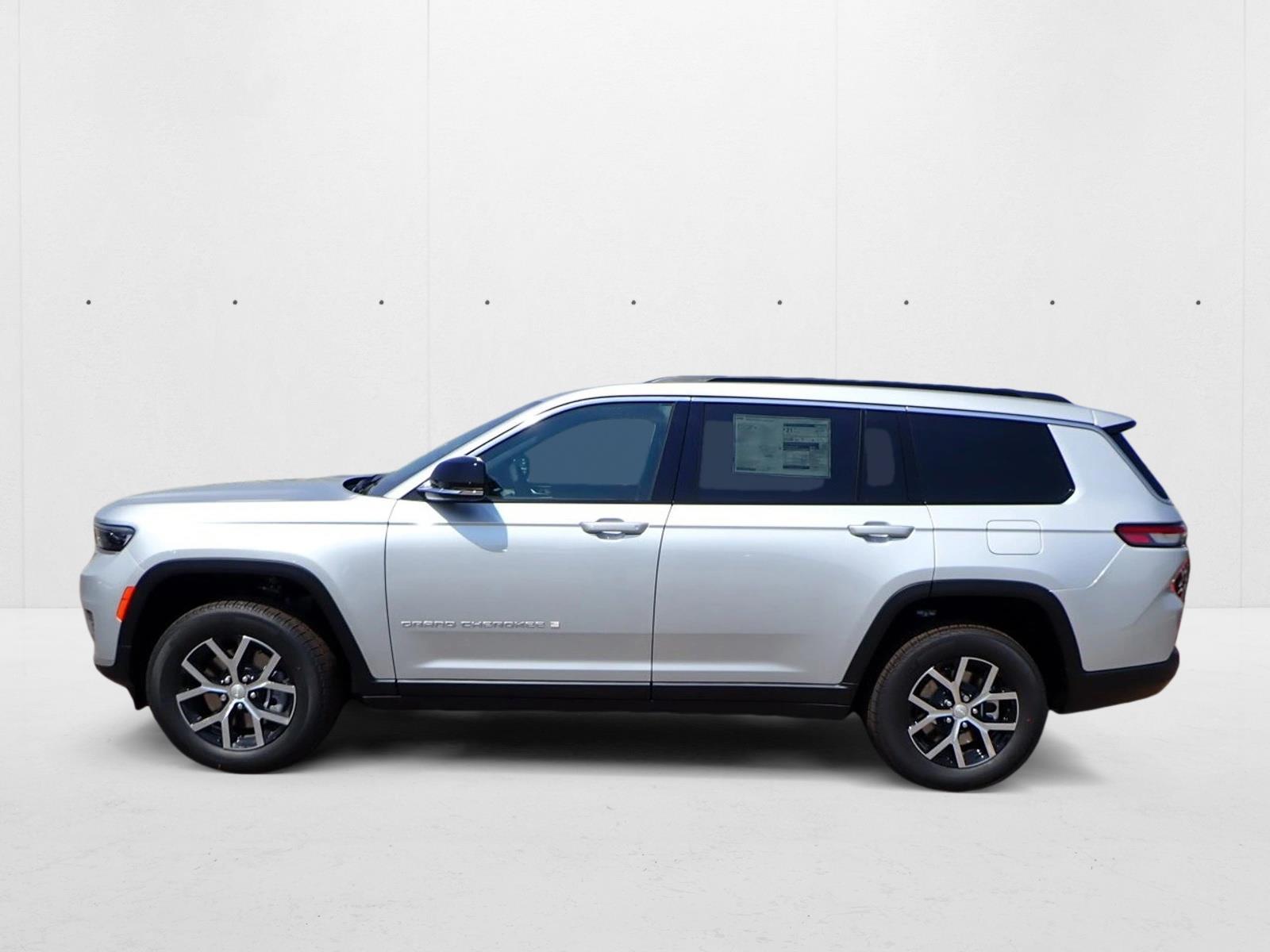 2025 Jeep Grand Cherokee Limited photo 2