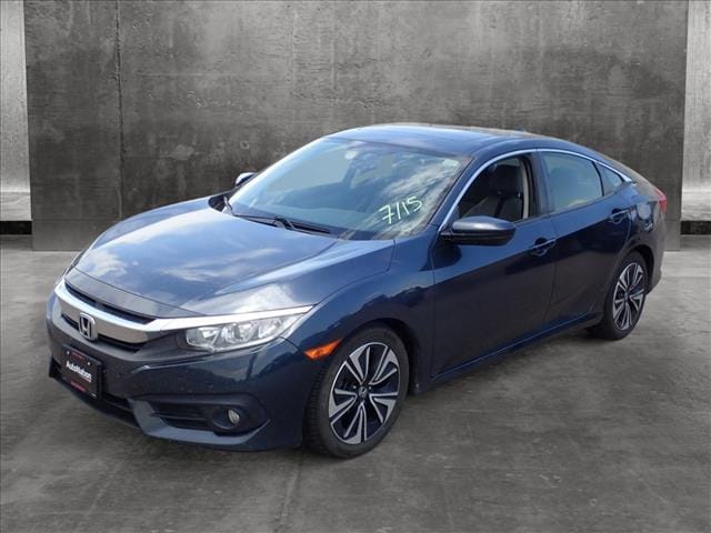 Used 2018 Honda Civic EX-T with VIN JHMFC1F3XJX042711 for sale in Englewood, CO