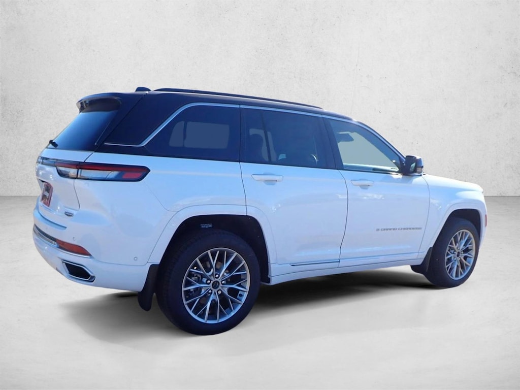 New 2025 Jeep Grand Cherokee Summit SUV