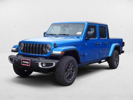 2025 Jeep Gladiator Sport S Truck Crew Cab