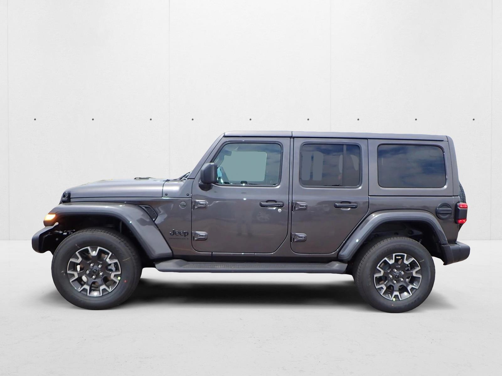 2025 Jeep Wrangler Sahara photo 2