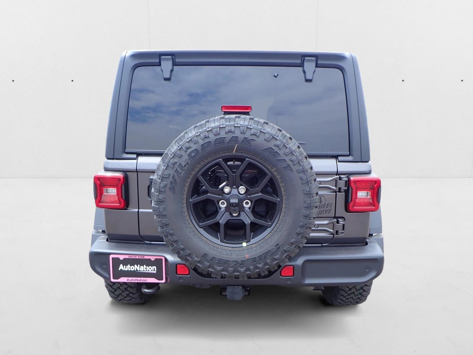 2025 Jeep Wrangler Willys photo 3