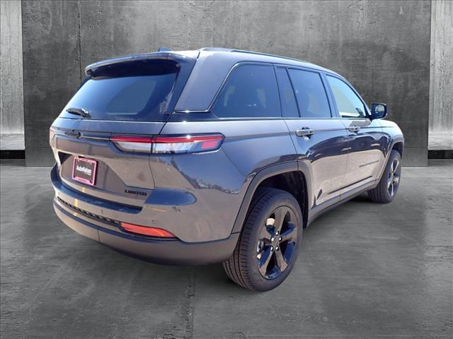 2025 Jeep Grand Cherokee Limited photo 4