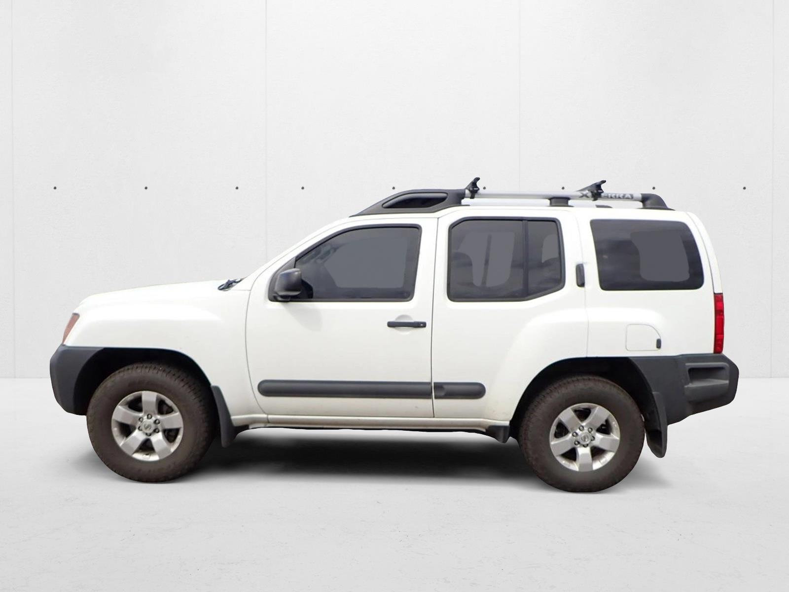 2013 Nissan Xterra S photo 2