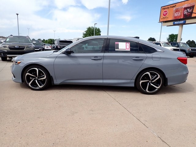 Used 2022 Honda Accord Sport with VIN 1HGCV2F31NA001401 for sale in Englewood, CO