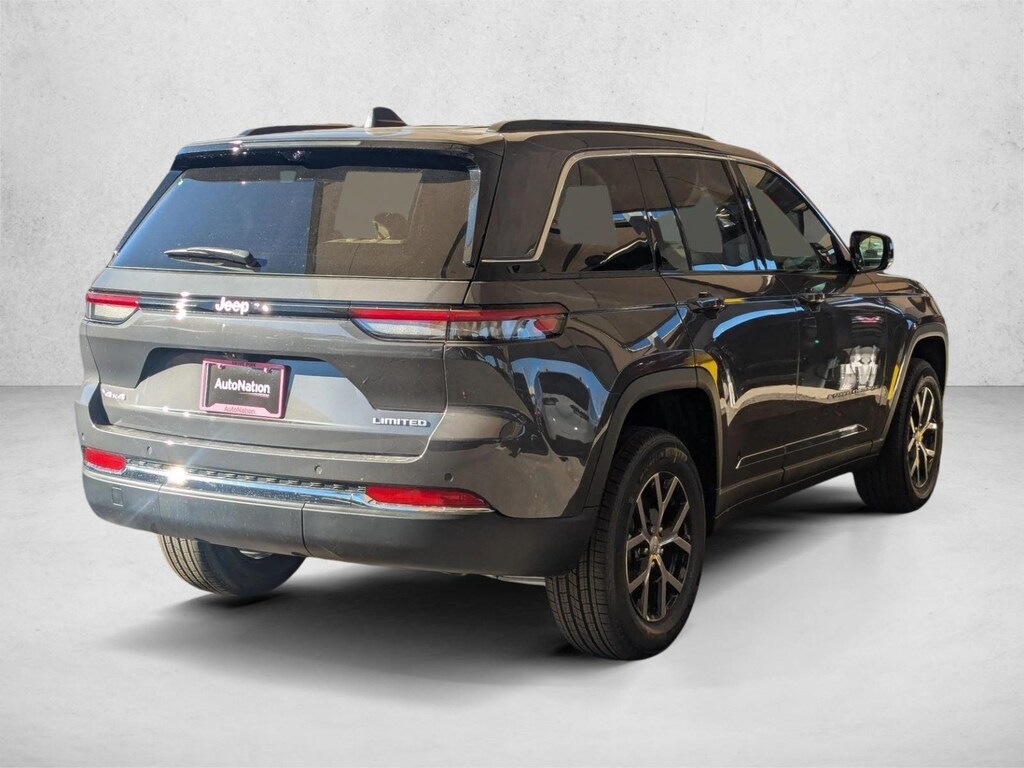 New 2025 Jeep Grand Cherokee Limited SUV