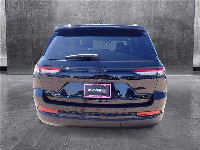 2025 Jeep Grand Cherokee Altitude X photo 3
